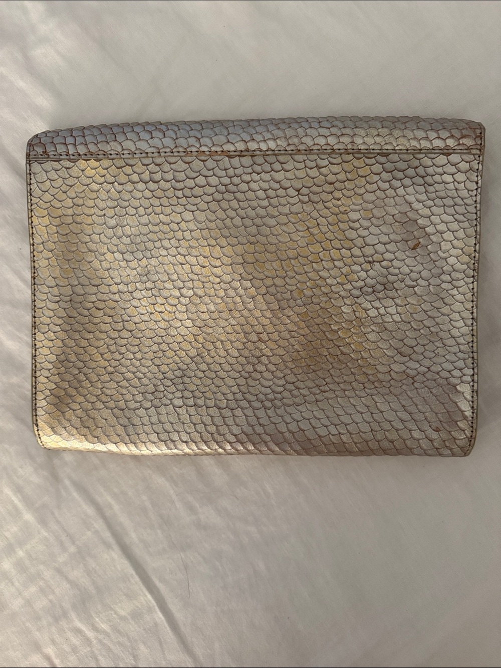 Alexis Hudson Metallic Gold Textured Envelope Clutch - Picture 3 of 4